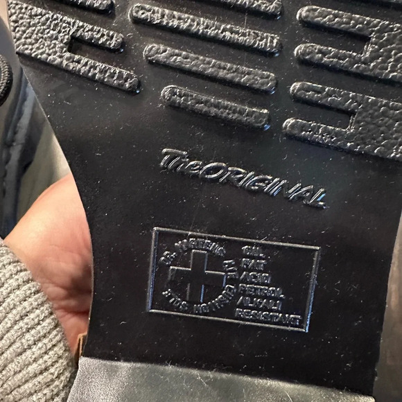 Dr Martens NWT size 41 - Picture 5 of 11